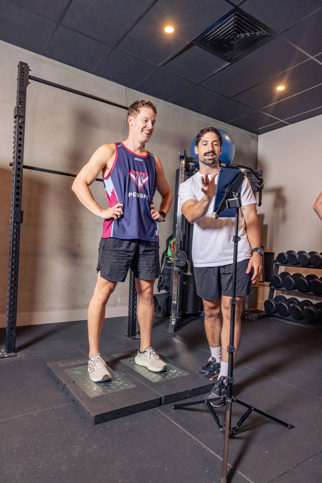 Objective strength and force-plate testing with a runner